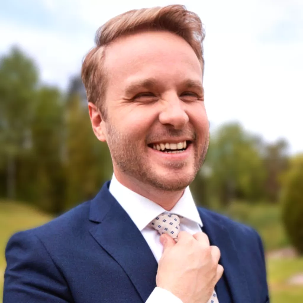 Jamie Bykov-Brett